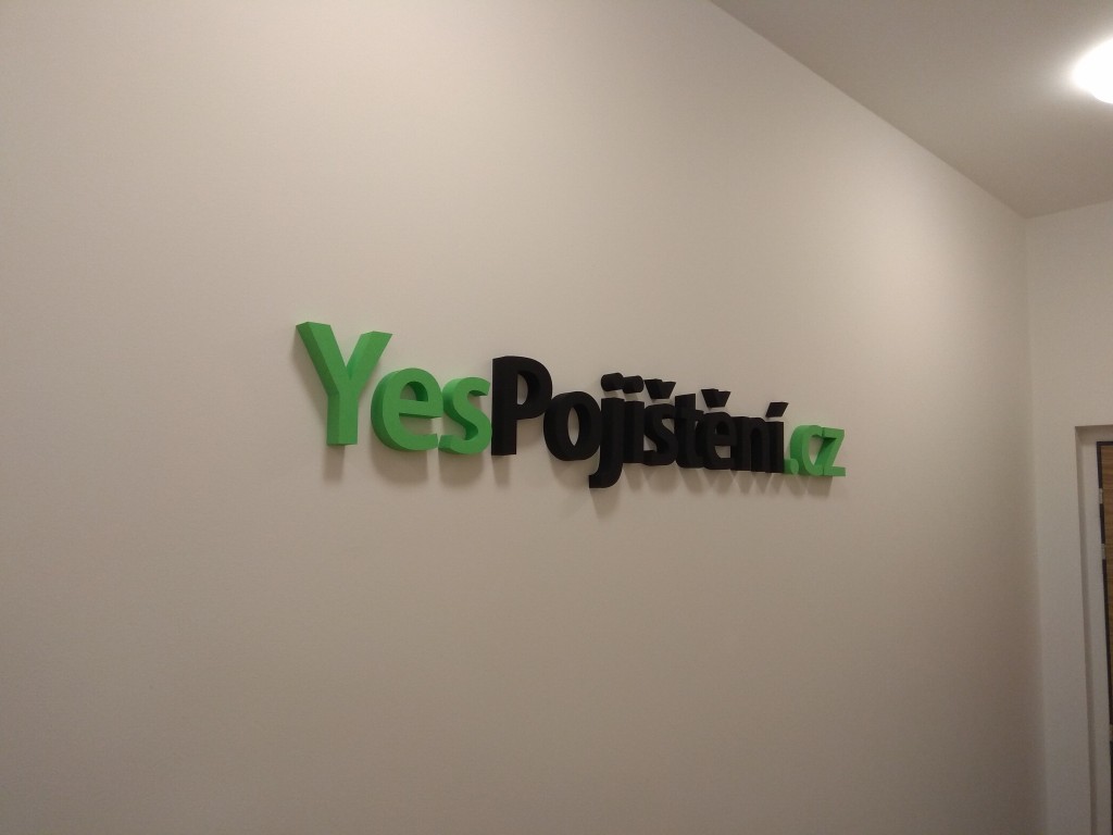 3d logo yespojisteni.jpg